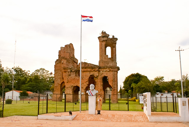 Monumentos y Lugares Historicos del Paraguay Monumentos y Lugares Historicos del Paraguay